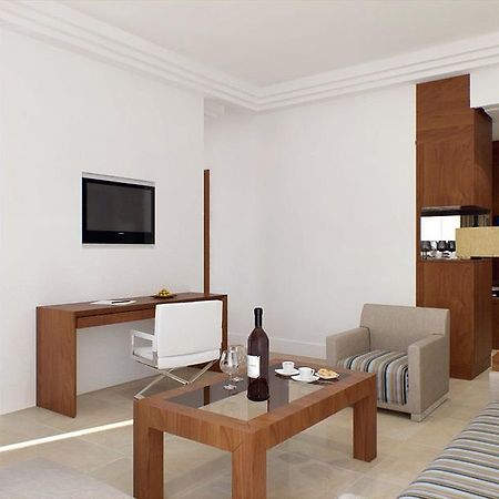 Four Points By Sheraton Tripoli Room photo